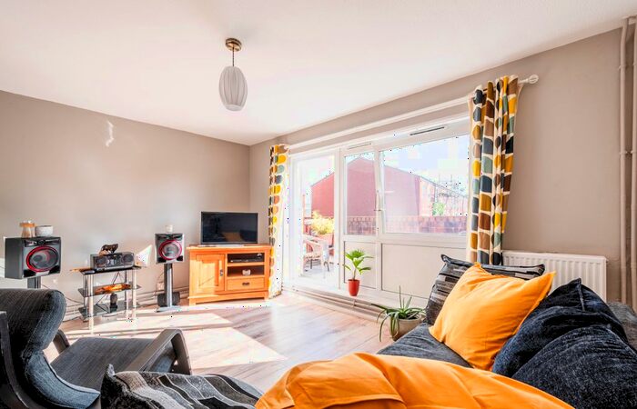 3 Bedroom Terraced House To Rent In Clifden Road, London, E5