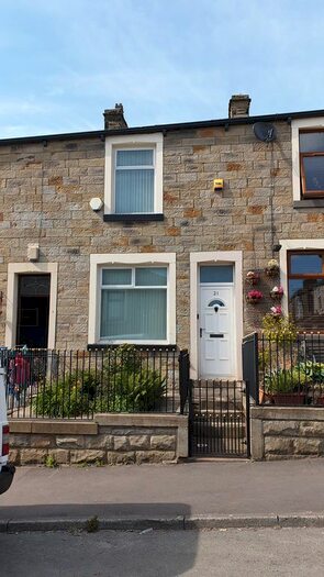 2 Bedroom Terraced House To Rent In Howard Street, Burnley BB11