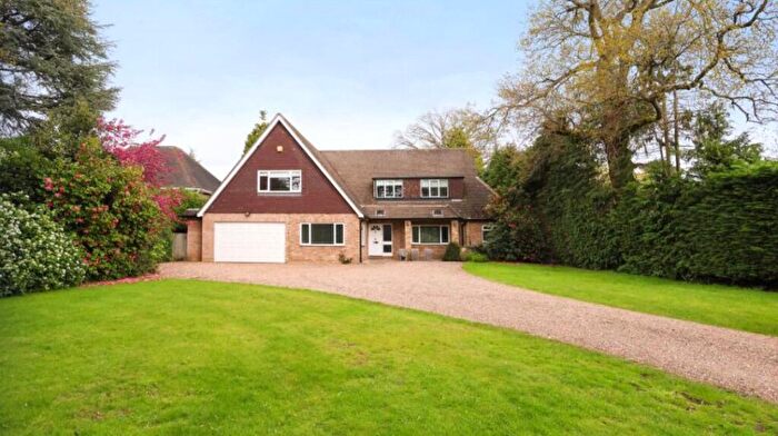 6 Bedroom Detached House To Rent In Fairmile Lane, Cobham, Surrey, KT11