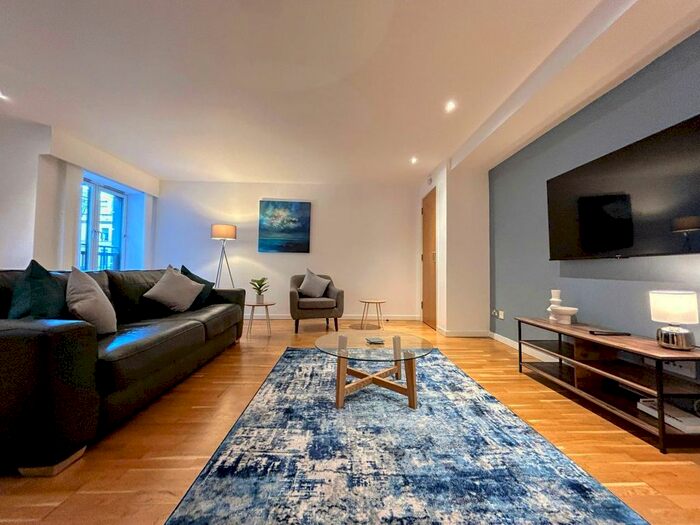 2 Bedroom Flat To Rent In High Street, Glasgow, G1