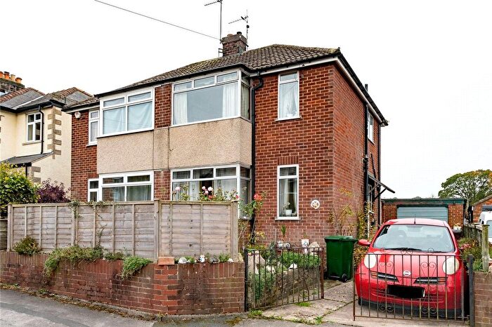 3 Bedroom Semi-detached House For Sale In Oakridge Avenue, Menston, Ilkley, West Yorkshire, LS29