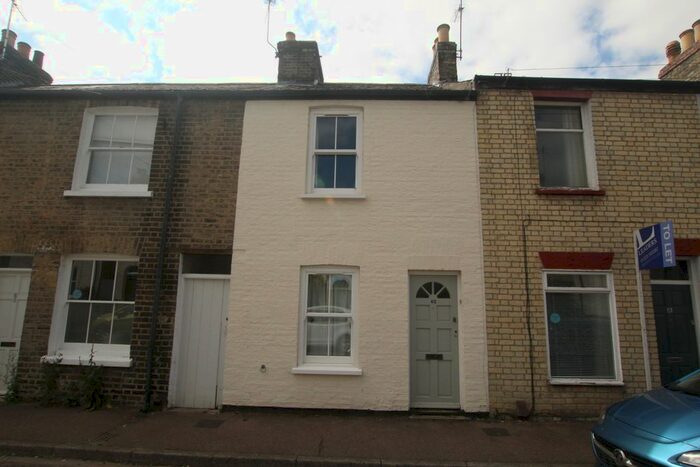 2 Bedroom Terraced House To Rent In Ainsworth Street, Cambridge, CB1