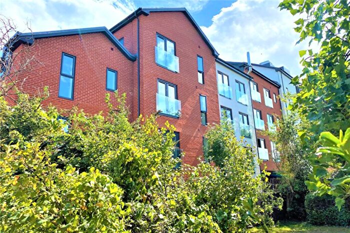 1 Bedroom Apartment For Sale In Green Quarter, Cross Green Lane, Leeds, LS9