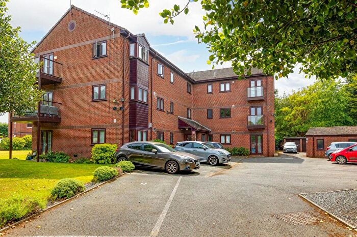 2 Bedroom Flat For Sale In Merrilocks Road, Liverpool, L23