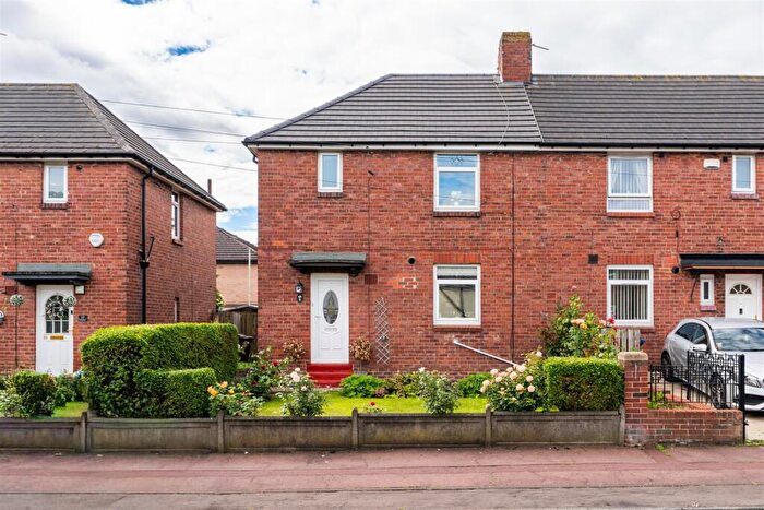 3 Bedroom End Of Terrace House For Sale In Grasmere Avenue, Walker, Newcastle Upon Tyne, NE6
