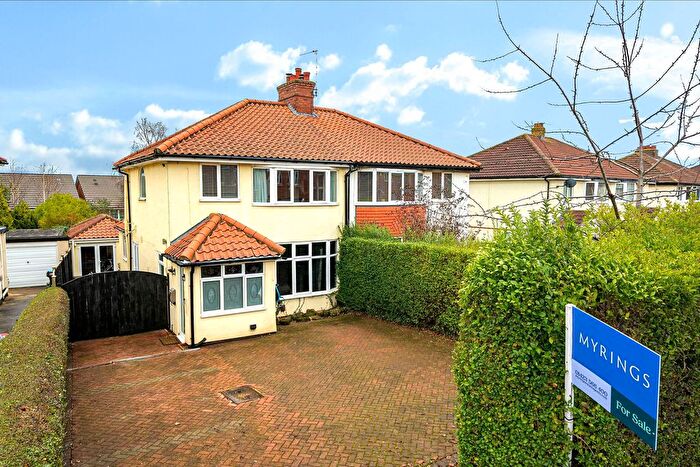 3 Bedroom Semi-Detached House For Sale In Kingsley Road, Harrogate, HG1