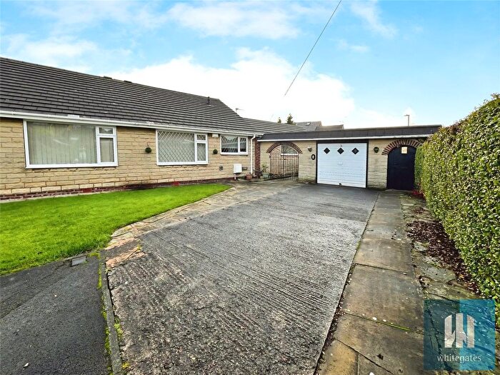 2 Bedroom Bungalow For Sale In Aston Close, Liversedge, WF15