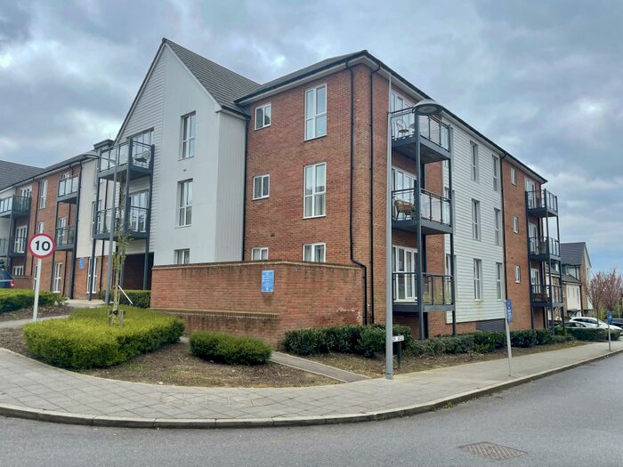 1 Bedroom Apartment To Rent In Holmbush Mews, Faygate, Horsham, RH12
