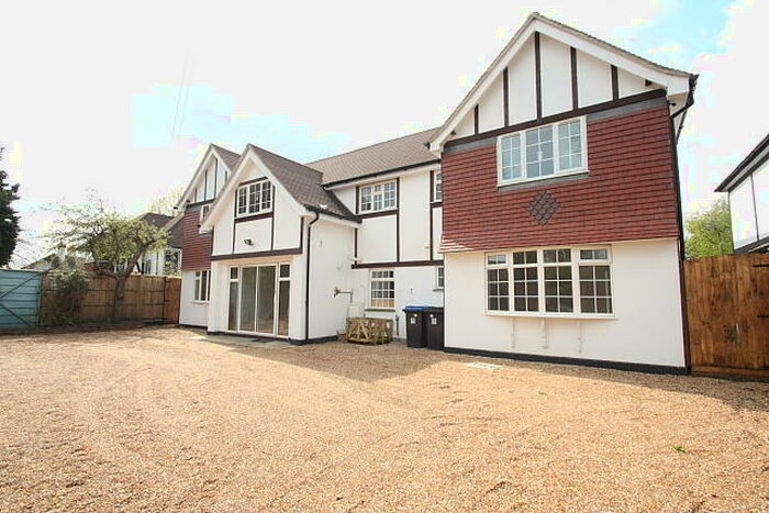 2 Bedroom Flat To Rent In Sunningdale, Wych Hill Lane, Woking, GU22