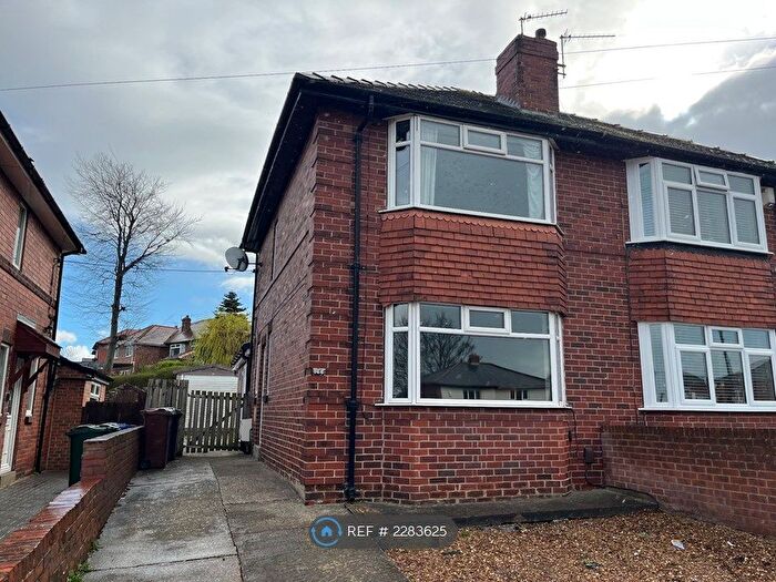 2 Bedroom Semi-Detached House To Rent In Redbrook Road, Barnsley, S75