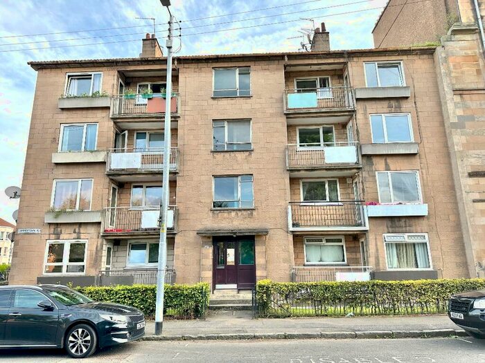 2 Bedroom Flat To Rent In Summertown Road, Govan, Glasgow, G51