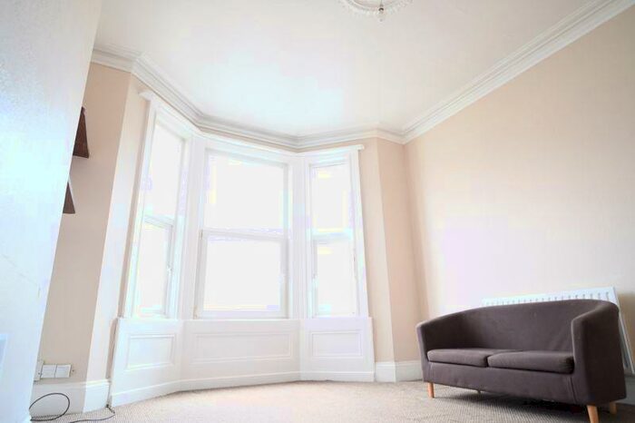 1 Bedroom Flat To Rent In De Montfort Road, Brighton, BN2