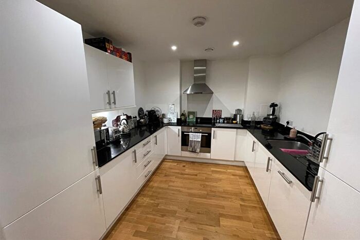 2 Bedroom Apartment To Rent In Flat, Zenith Close, London, NW9