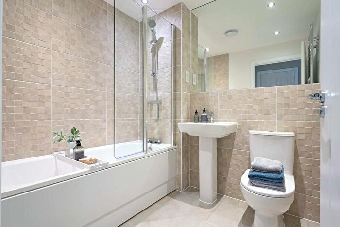 2 Bedroom Semi-Detached House For Sale In Smannel Road, Andover, SP11