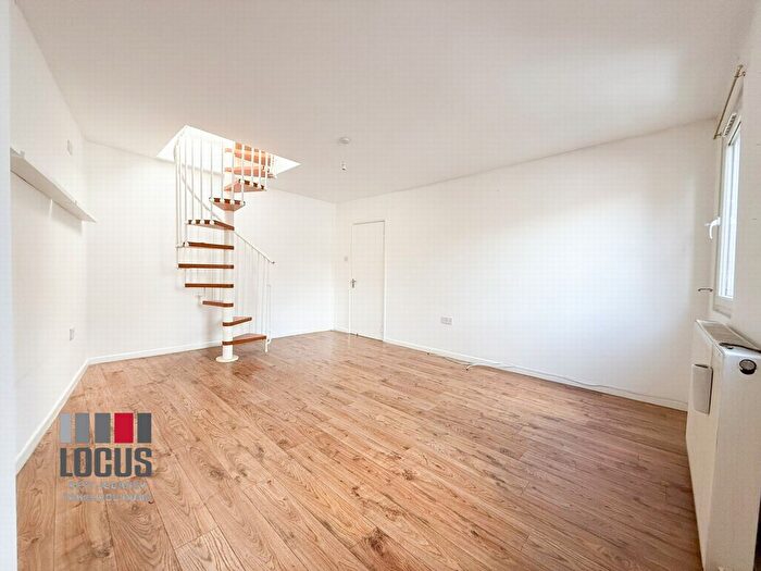 2 Bedroom Flat To Rent In Carysfort Road, Stoke Newington, N16