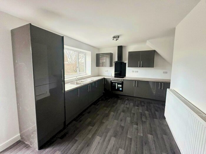 3 Bedroom Semi-Detached House To Rent In Thrybergh Hall Road, Rawmarsh, Rotherham, South Yorkshire, S62