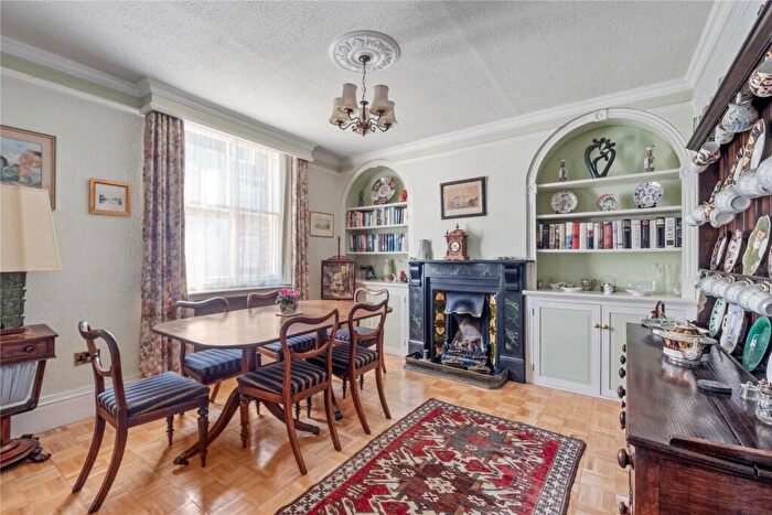 3 Bedroom End Of Terrace House For Sale In Wareham, Dorset, BH20 - Photo 3