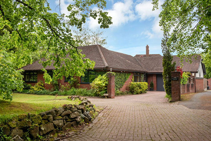 4 Bedroom Detached House For Sale In Pastures Hill, Littleover Derby, DE23
