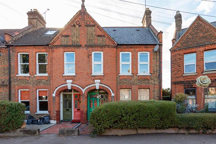 1 Bedroom Flat For Sale In Edward Road, Walthamstow, E17
