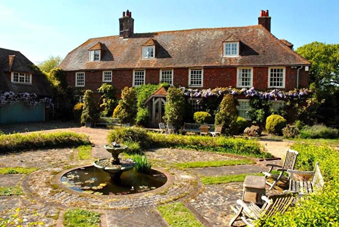 9 Bedroom Farmhouse For Sale In Brownwich Estate, Titchfield, PO14