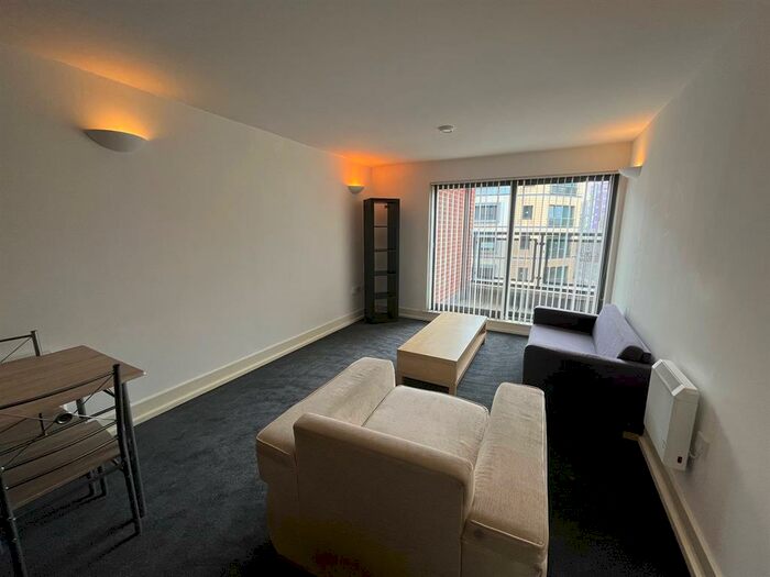 2 Bedroom Flat To Rent In E Moss St, Liverpool, L6