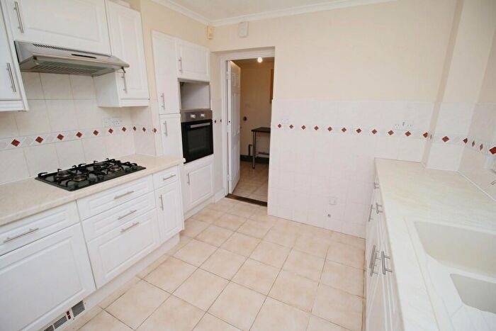 4 Bedroom Detached House For Sale In Chatsworth Drive, Whitestone, Nuneaton, CV11