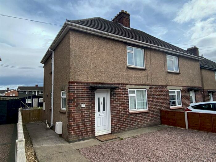 3 Bedroom Semi-Detached House To Rent In Grahamstown Road, Sedbury, Chepstow, NP16