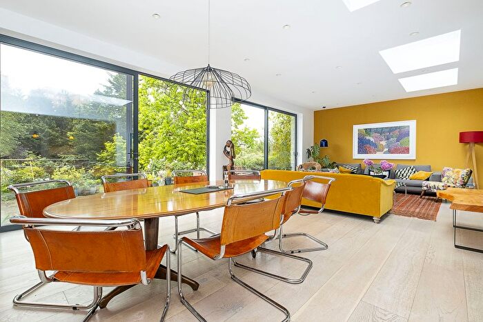 5 Bedroom Detached House To Rent In Crescent Road, Kingston Upon Thames, KT2