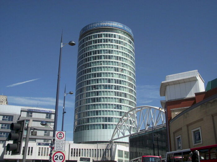 1 Bedroom Flat To Rent In The Rotunda, New Street, Birmingham, West Midlands, B2