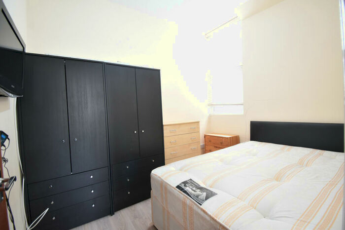 1 Bedroom Flat To Rent In Southbury Road, London, EN1