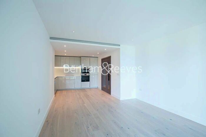 2 Bedroom Flat To Rent In Faulkner House, Tierney Lane, W6
