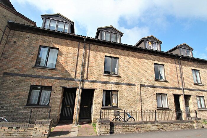 1 Bedroom Flat To Rent In Water Lane, Cambridge, Cambridgeshire, CB4