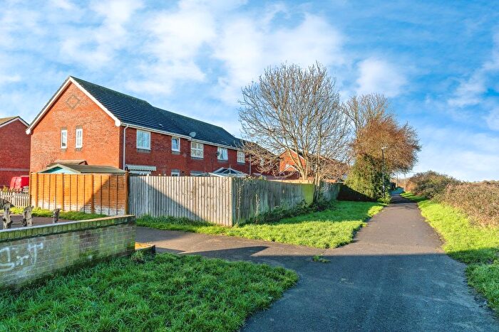 1 Bedroom End Of Terrace House For Sale In Hambledon Road, Weston-Super-Mare, Somerset, BS22