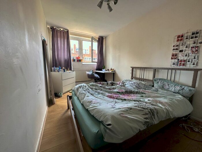 3 Bedroom Flat To Rent In Gerridge Street, London, SE1