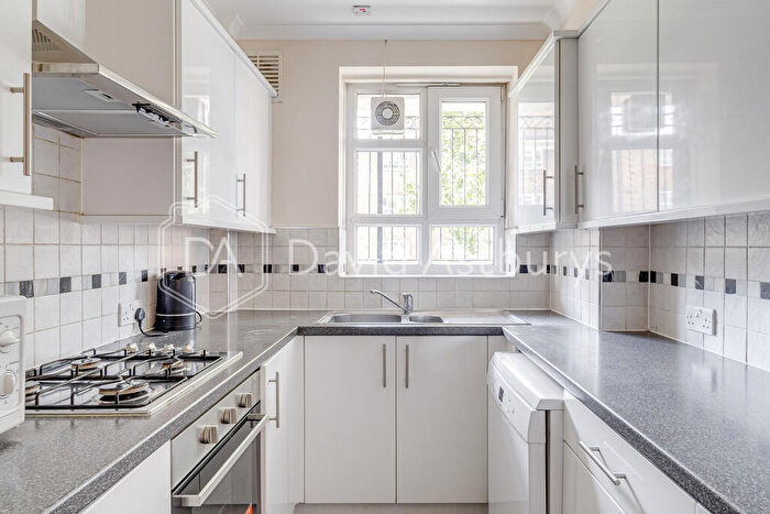 4 Bedroom Flat To Rent In Peckwater Street, Kentish Town, London, NW5