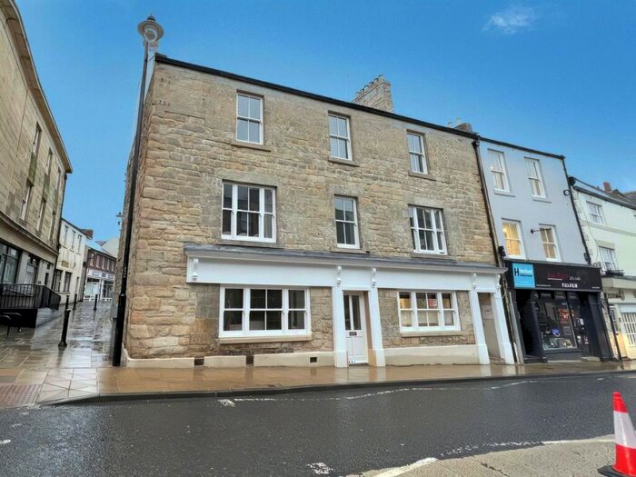 3 Bedroom Apartment To Rent In St Marys Chare, Hexham, Northumberland, NE46