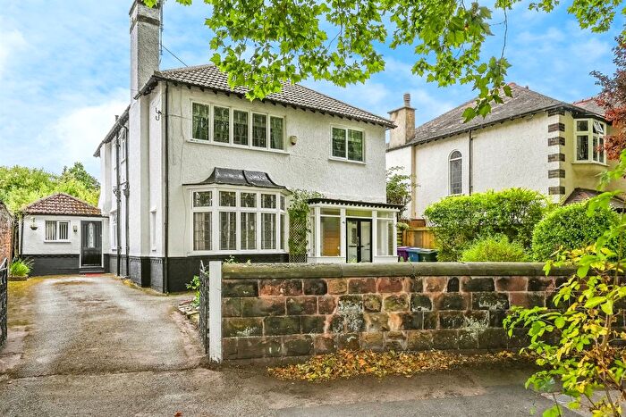 4 Bedroom Detached House For Sale In Dudlow Lane, Liverpool, L18