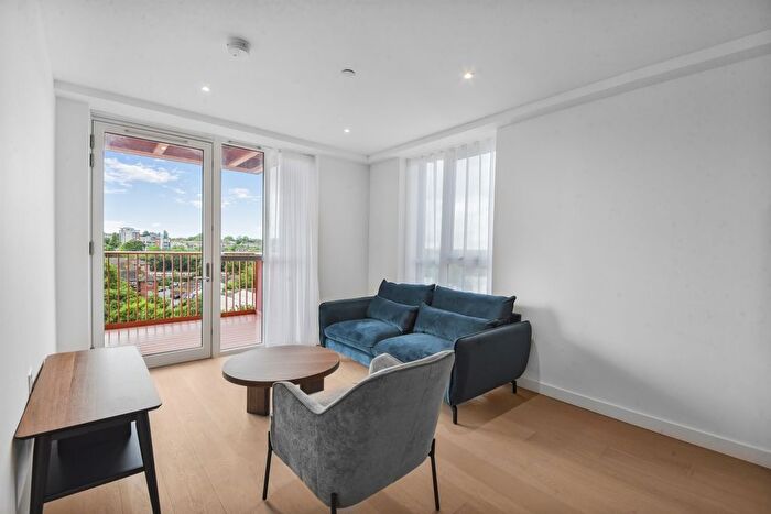 2 Bedroom Flat To Rent In Fulton Road, Wembley, HA9