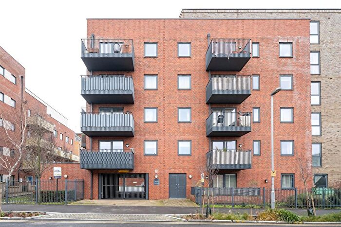 1 Bedroom Flat For Sale In Sutherland Road, Walthamstow, E17