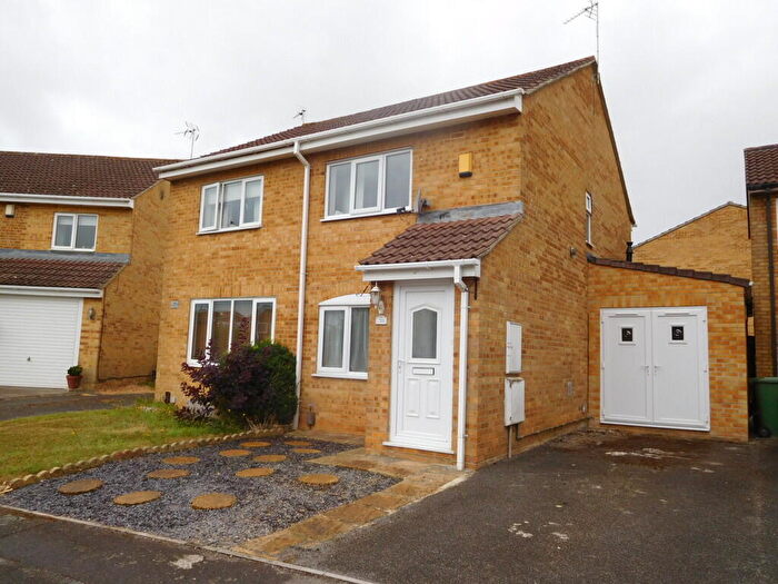2 Bedroom Semi-Detached House To Rent In Chedworth, Yate, BS37