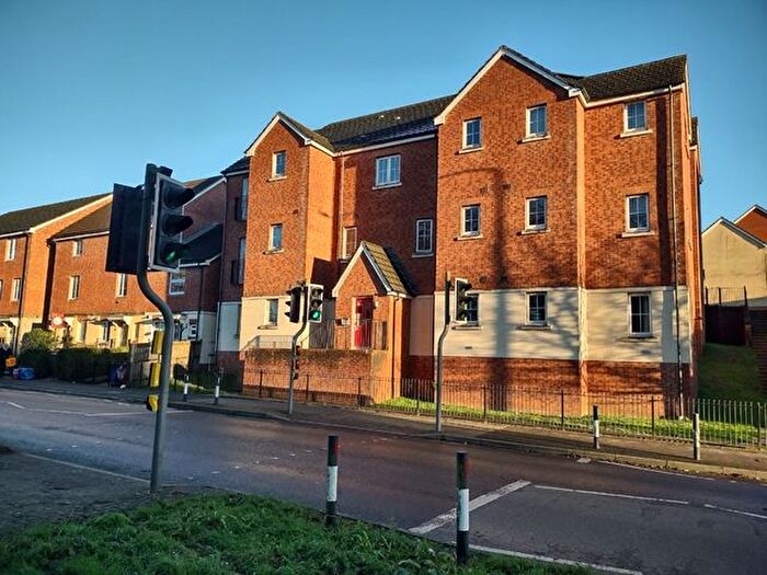 2 Bedroom Flat To Rent In Pentwyn Drive, Cardiff, CF23