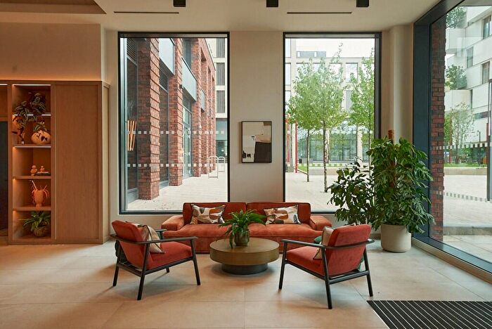 2 Bedroom Apartment To Rent In The Castings, Heyrod Street, Manchester, Greater Manchester, M1