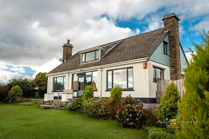 4 Bedroom Detached House For Sale In Polperro Road, Looe, Cornwall, PL13