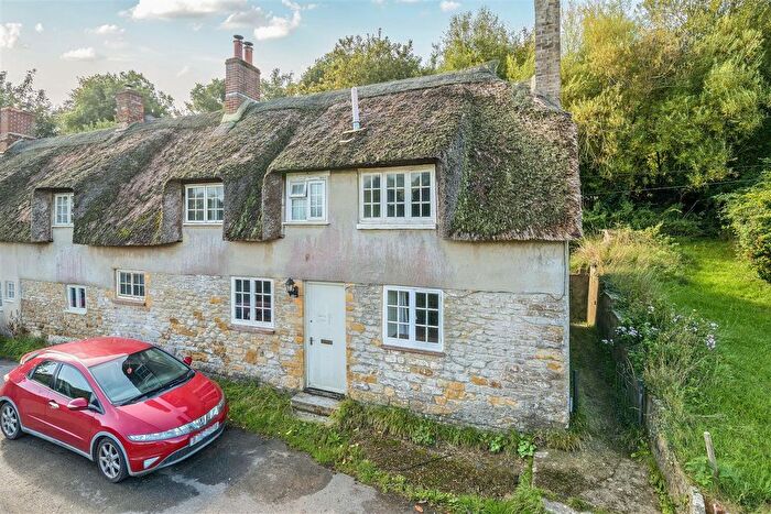 3 Bedroom Semi-Detached House For Sale In Duck Street, Symondsbury, DT6
