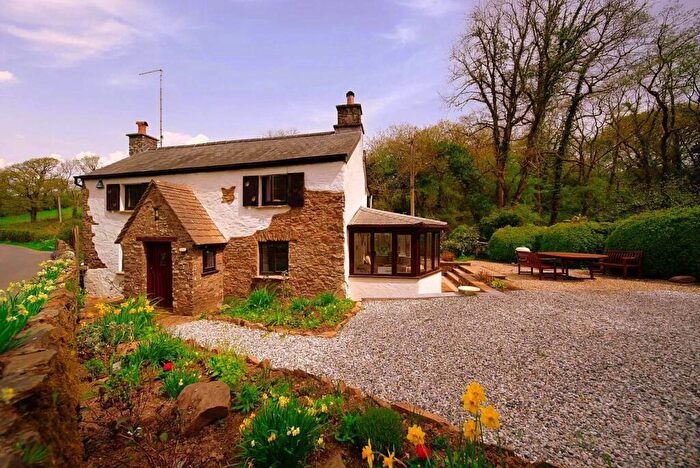3 Bedroom Detached House For Sale In Yeo Vale, Parkham, EX39