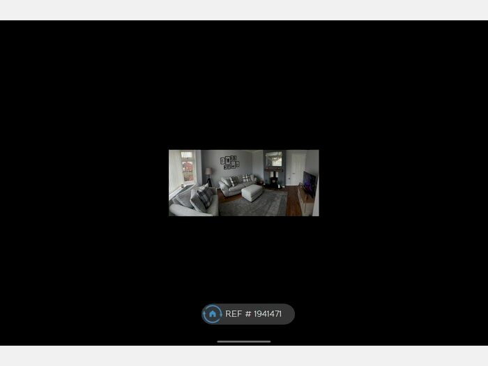 3 Bedroom Terraced House To Rent In Moresdale Lane, Leeds, LS14