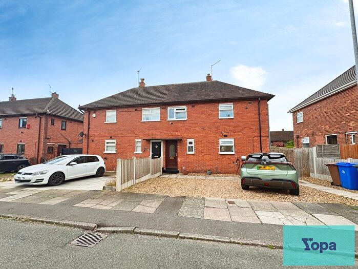 2 Bedroom Semi-Detached House For Sale In Ladybank Grove, Blurton, Stoke-On-Trent, ST3