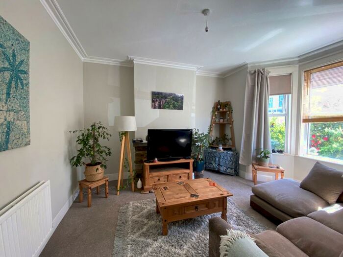 2 Bedroom Terraced House To Rent In Latimer Road, Eastbourne, BN22