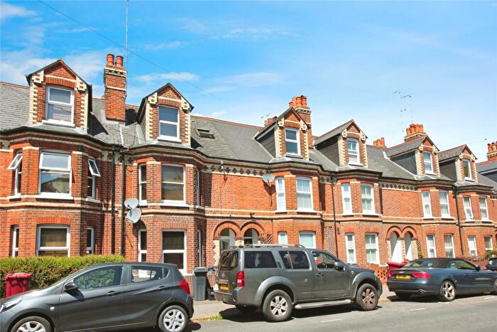 2 Bedroom Apartment For Sale In Wantage Road, Reading, RG30