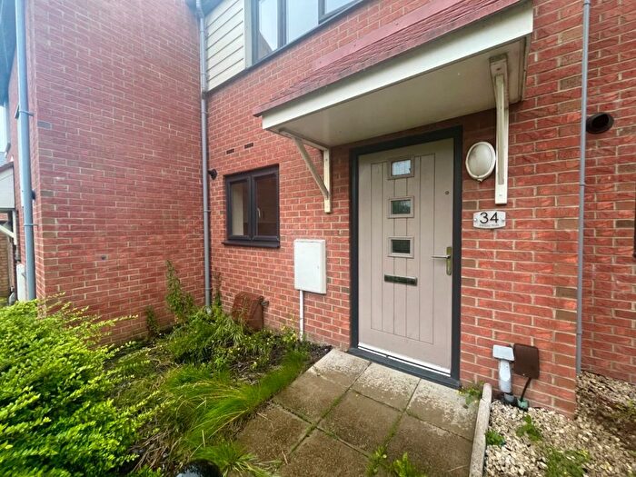 2 Bedroom Semi-Detached House To Rent In Plessey Walk, South Shields, NE33